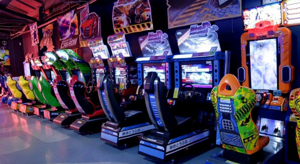 Игровые автоматы гонки москва игровые автоматы на деньги в копейки